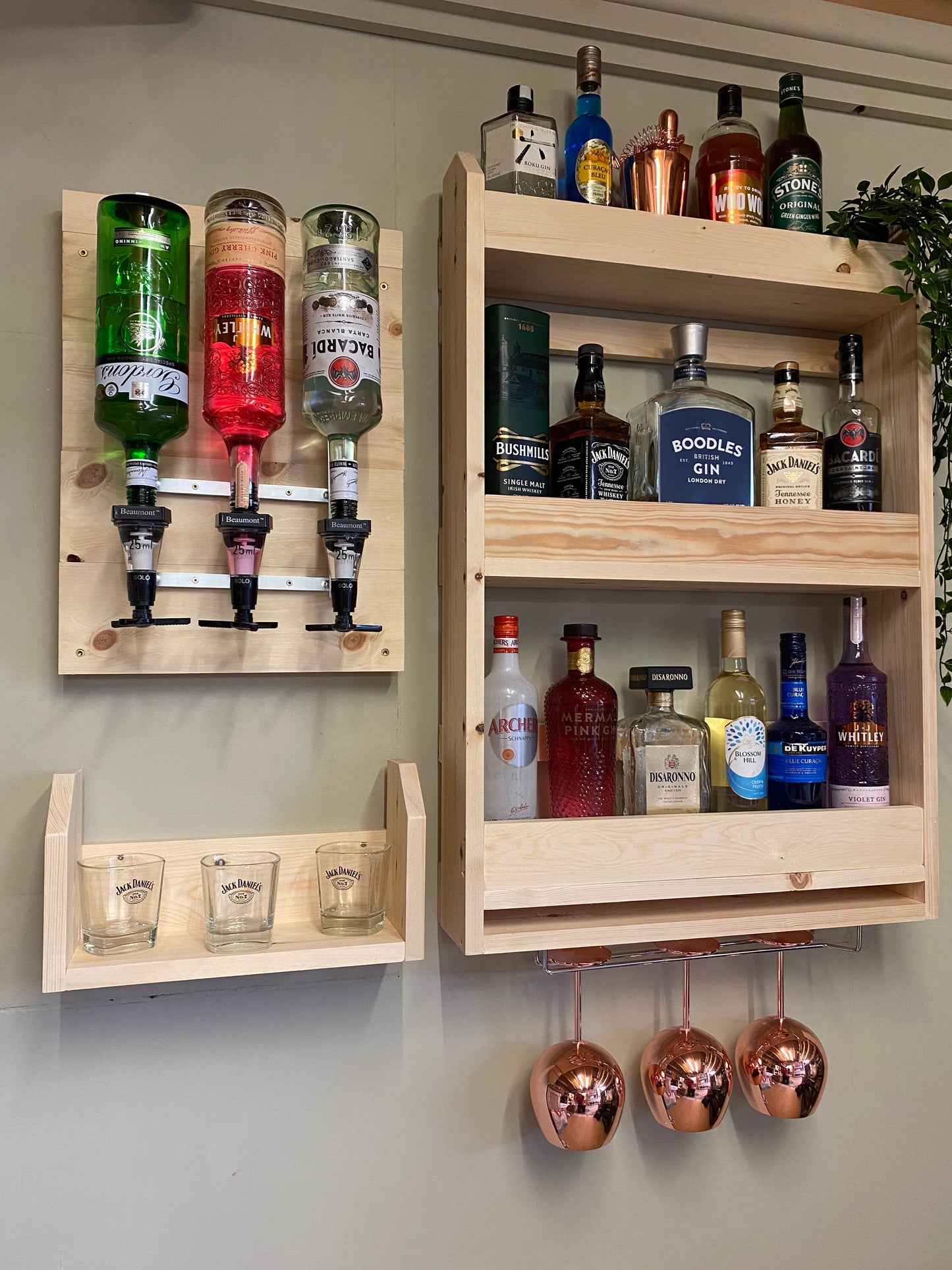 Custom wall mounted drinks Spirits optics wall mounted drinks bar great garden outdoor pub bar home bar -set of 3